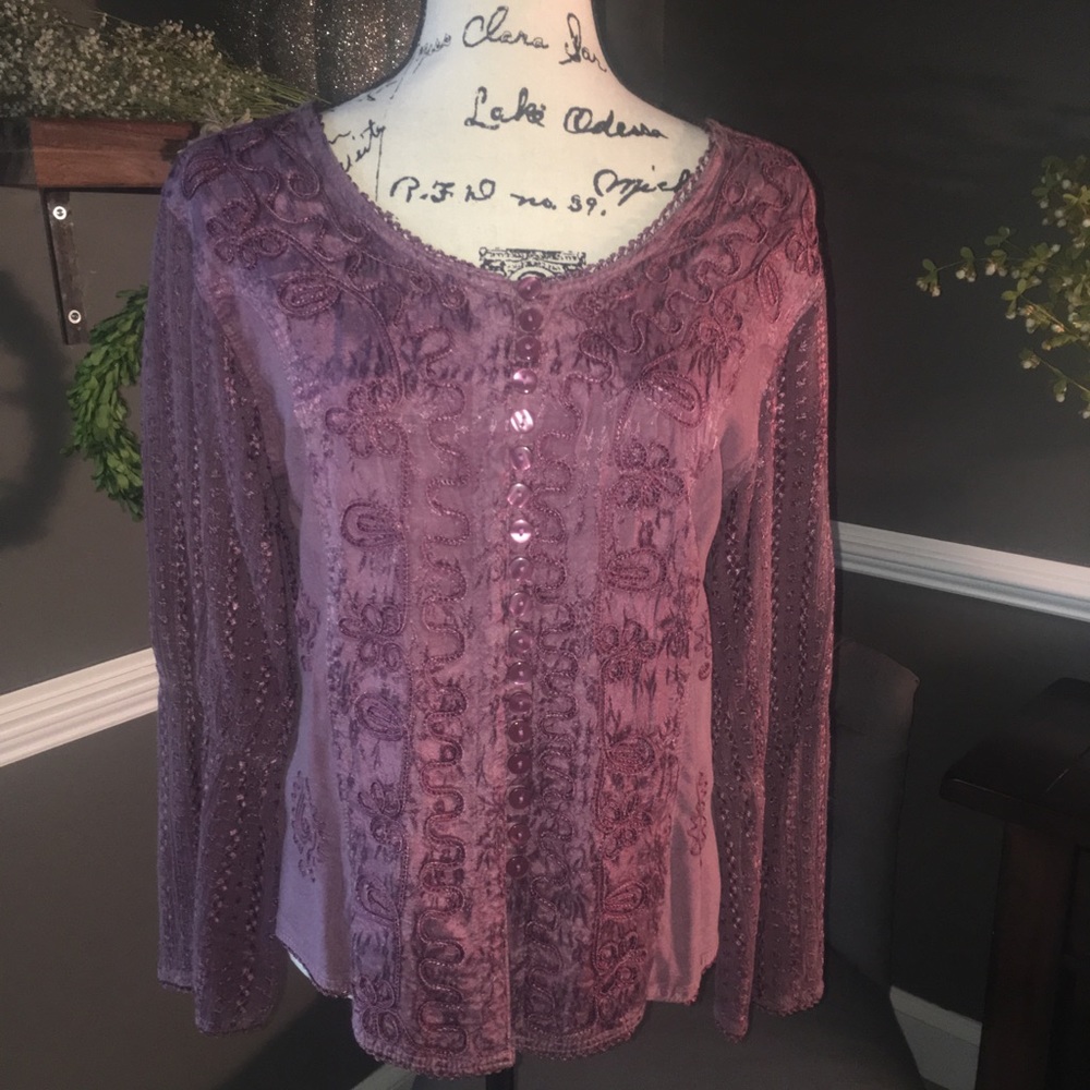 🍁Cute fall top, great for layering!